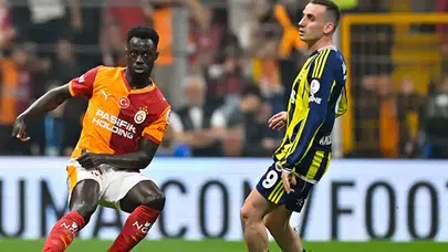 RAMS Park'ta derbi sonrası şok anlar: Hoparlörlerden yükselen o sözler eski yıldıza mesaj mıydı?