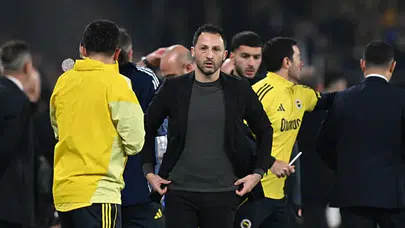 Fenerbahçe'de deprem etkisi: Derbi mağlubiyeti sonrası operasyon düğmesine basıldı