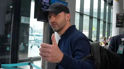 Fenerbahçe'ye veda eden Domenico Tedesco'dan taraftara duygusal mesaj: Şampiyonluk hayaliniz gerçek olsun