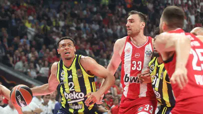 Fenerbahçe Beko'nun Avrupa rüyası Atina'da noktalandı: Final kapısı kapandı