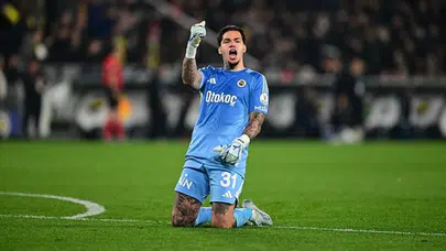 Fenerbahçe’de beklenen ayrılık: Ederson defteri kapanıyor