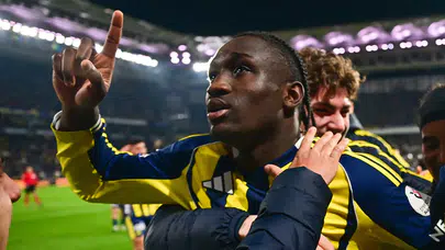Fenerbahçe'de sıcak saatler: Başkan adayları Sidiki Cherif için son kararını verdi