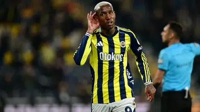 Fenerbahçe’nin golcü yıldızından büyük dikkat: Bir bağış girişimi çeteyi bitirdi
