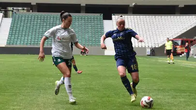 Fenerbahçe ArsaVev destan yazdı: Kadın futbolda tarihi şampiyonluk coşkusu