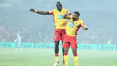 Fenerbahçe’den stoper hamlesi: Malang Sarr radarda