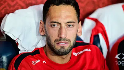 Hakan Çalhanoğlu dosyasında İtalyanlardan gelen soğuk duş