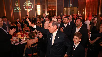 Özbek’in “yapı” itirafı ezberleri bozdu
