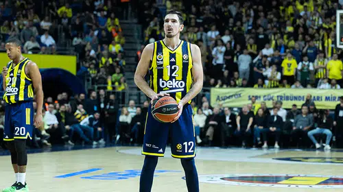 Parkede Fener! Bir devrin sonu; Nando de Colo parkelere veda ediyor