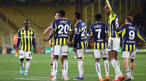 Kadıköy'de Talisca şov: Fenerbahçe takibini sürdürdü