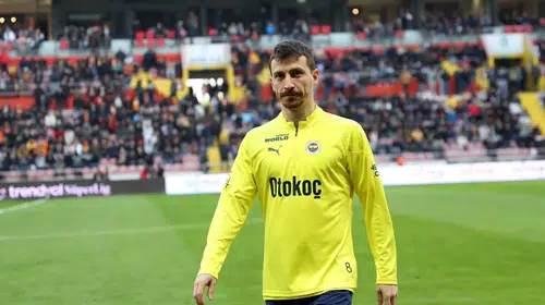 Fenerbahçe'ye olan vefasını sembolik bir rakamla kanıtladı: İşte Mert Hakan Yandaş'ın şaşırtan teklifi
