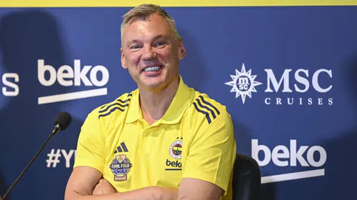 Atina yolcusu Fenerbahçe Beko’da hedef net: Kupayı müzeye getirmek