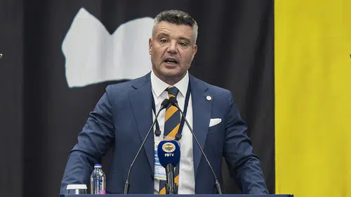 Derbi sonrası Kadıköy’de deprem: Fenerbahçe’de radikal kararlar kapıda