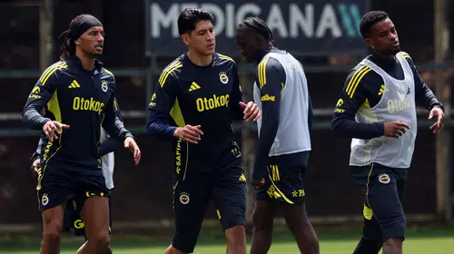 Fenerbahçe'de Edson Alvarez sevinci: Yıldız isim sahalara döndü