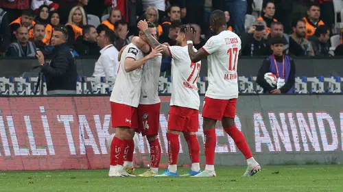 Topuk Yaylası’nda mesai trafiği: Çorum FK rotayı çizdi