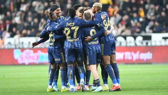 Fenerbahçe Kayseri'de şov yaptı: Yazarlar orta sahadaki 'Fransız devrimini' masaya yatırdı