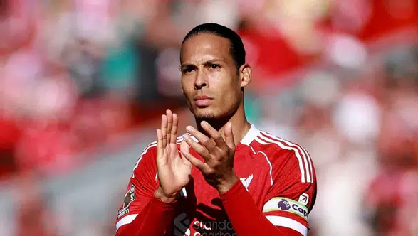 Van Dijk bombası: Kadıköy savunmaya dev isim arıyor